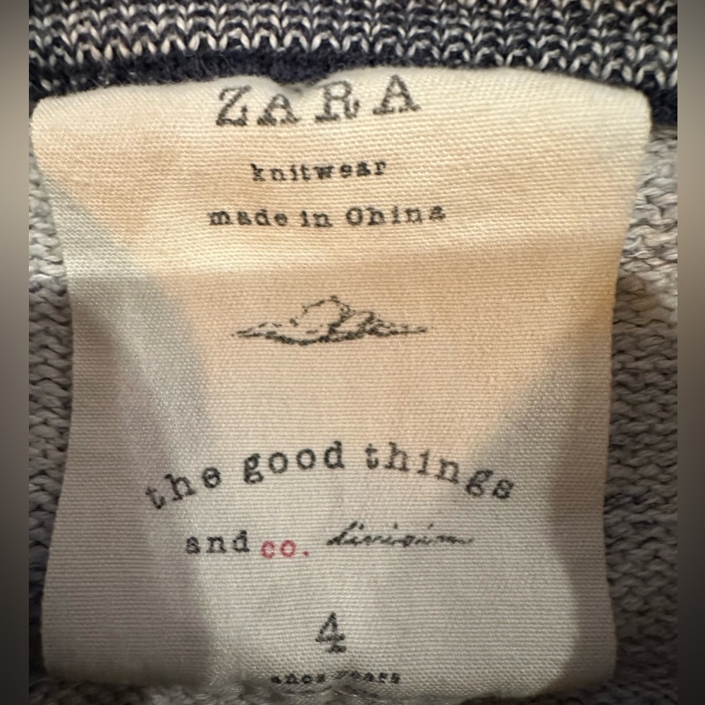 Unisex Zara sweatshirt for kids, size 4 - Picture 2 of 4